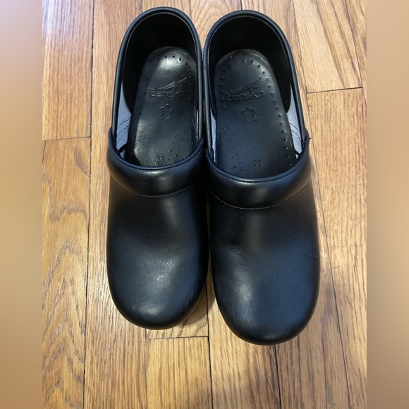 Dansko Clogs - Picture 1 of 7